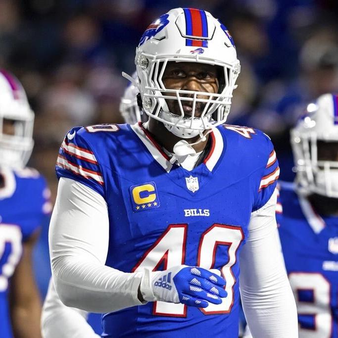 Bills linebacker Von Miller turns himself in on felony domestic violence charge